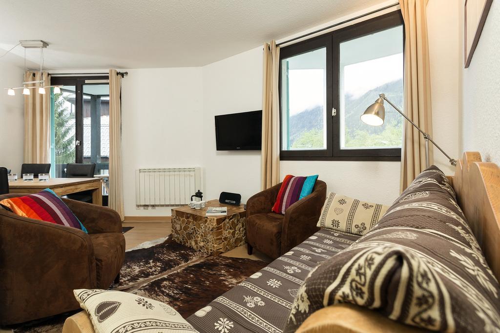 Apartment Balme 3B - A Chamonix Mont Blanc Haven Exterior photo